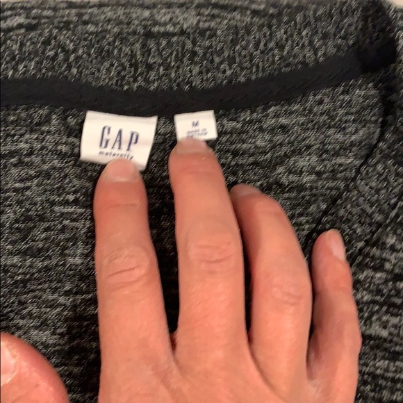 Maternity Gap nursing sweater - Picture 2 of 2